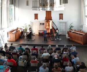 TUSSENTAAL - Dr. Marijke Spanjersberg - Kerk Uithoorn